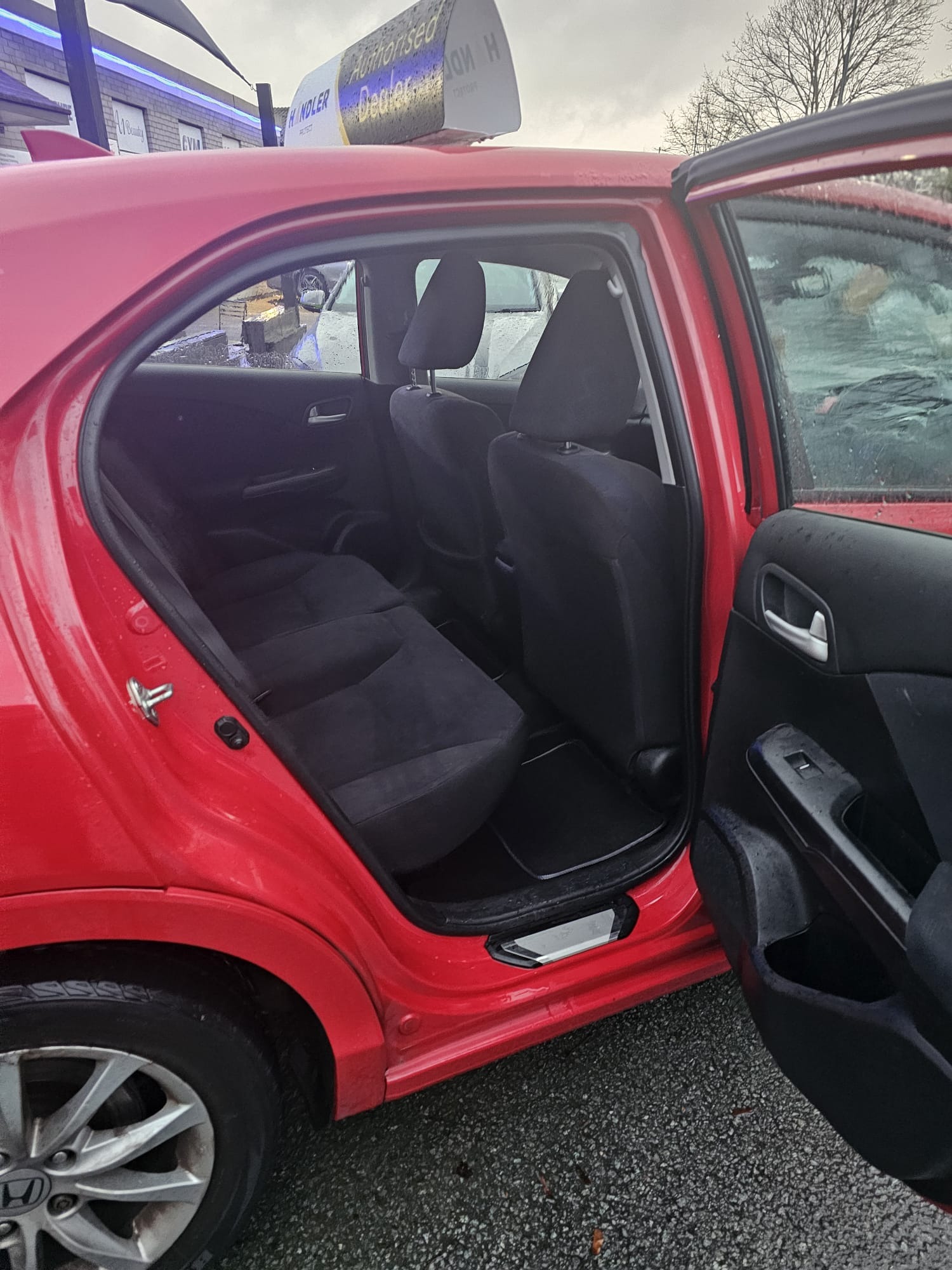 Used Honda Civic 2012 for sale - 76817949: Photo 13