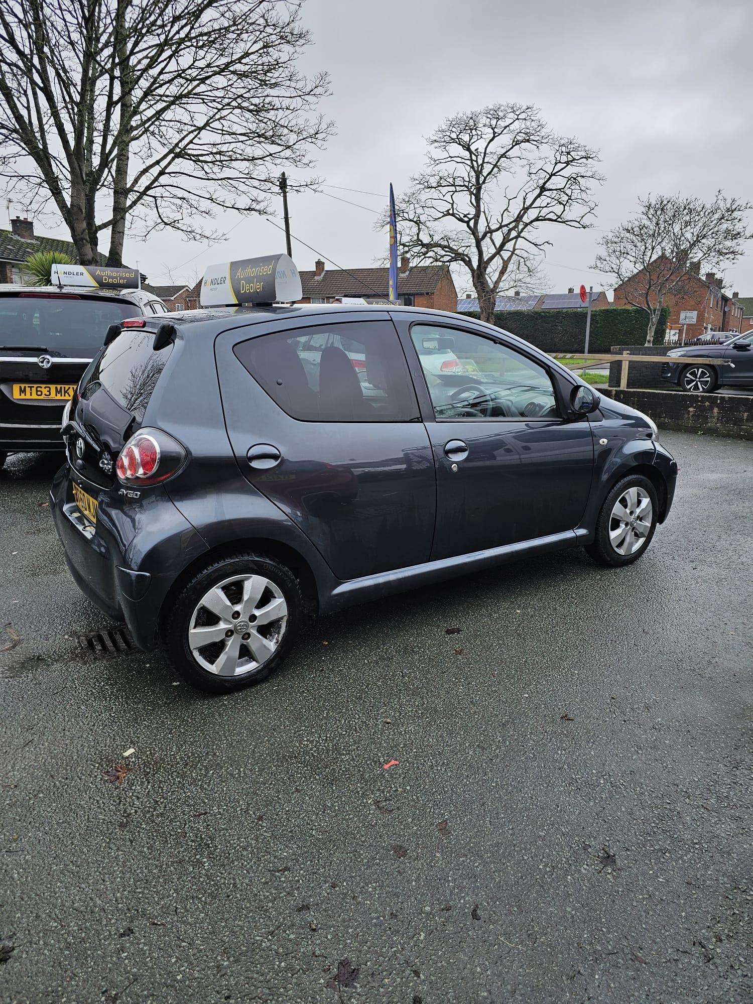 Used Toyota AYGO 2011 for sale - 76817968: Photo 4