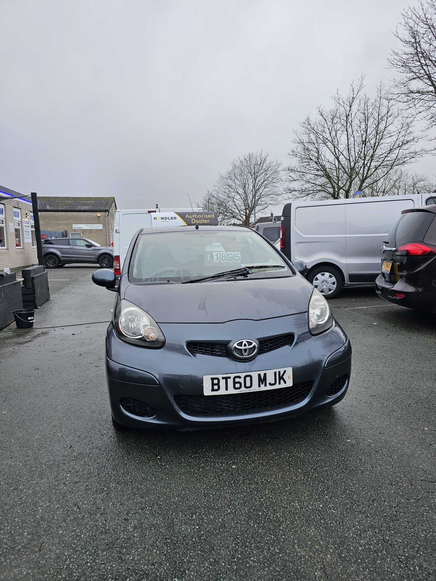 Used Toyota AYGO 2011 for sale - 76817968: Photo 5