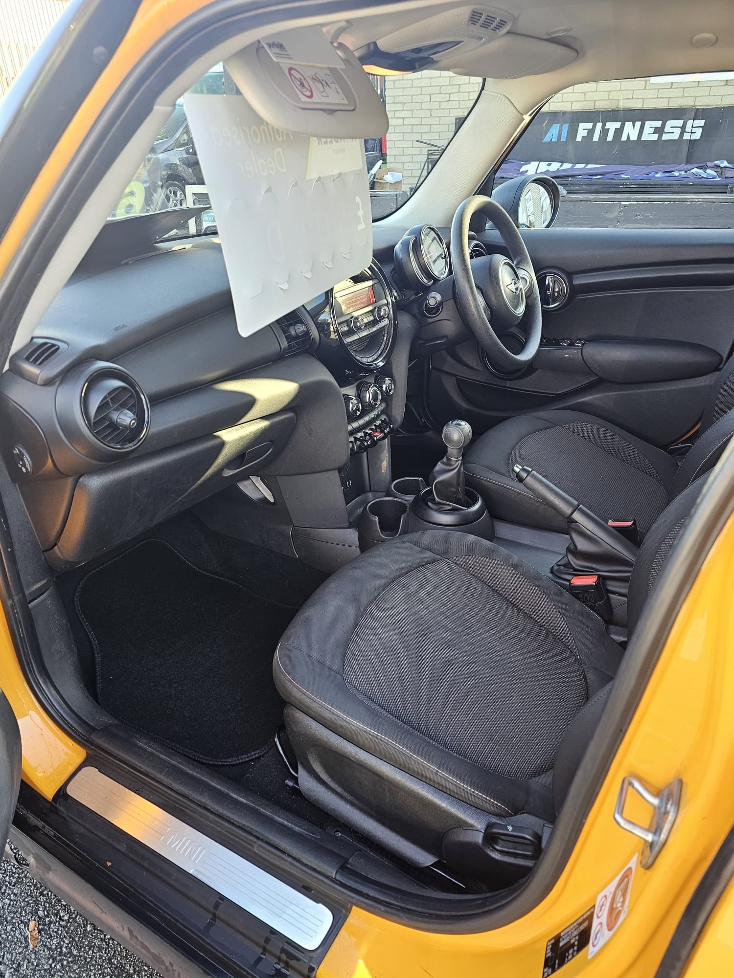 Used MINI Hatch 2015 for sale - 76681664: Photo 19