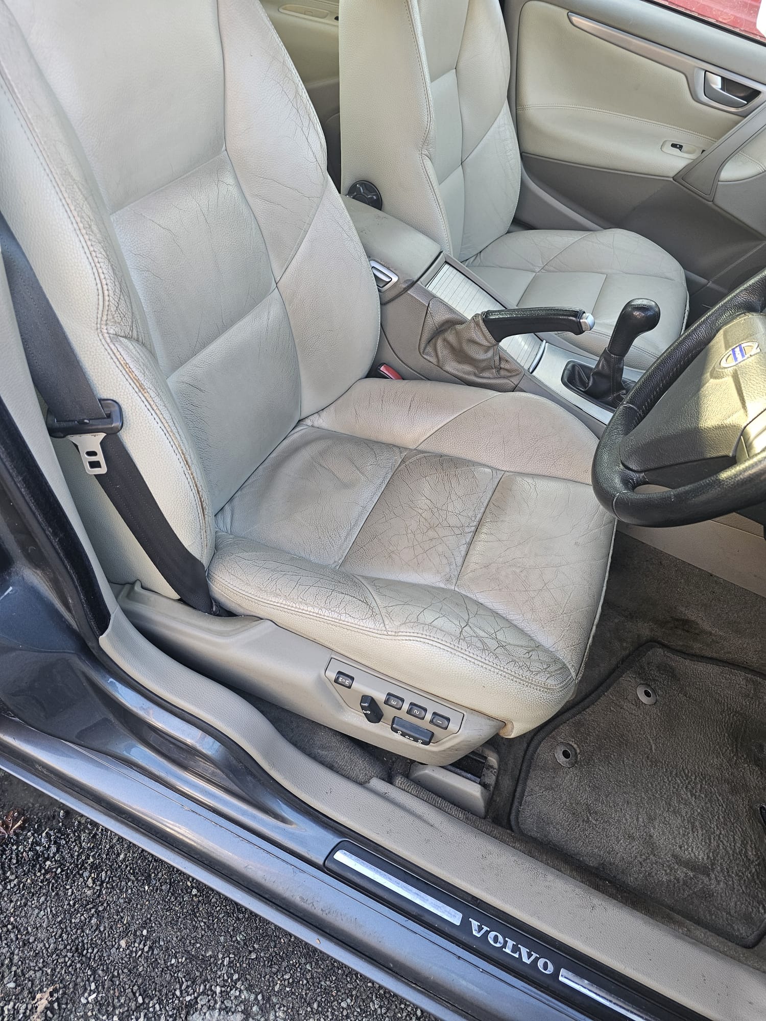 Used Volvo S60 2006 for sale - 77760562: Photo 13