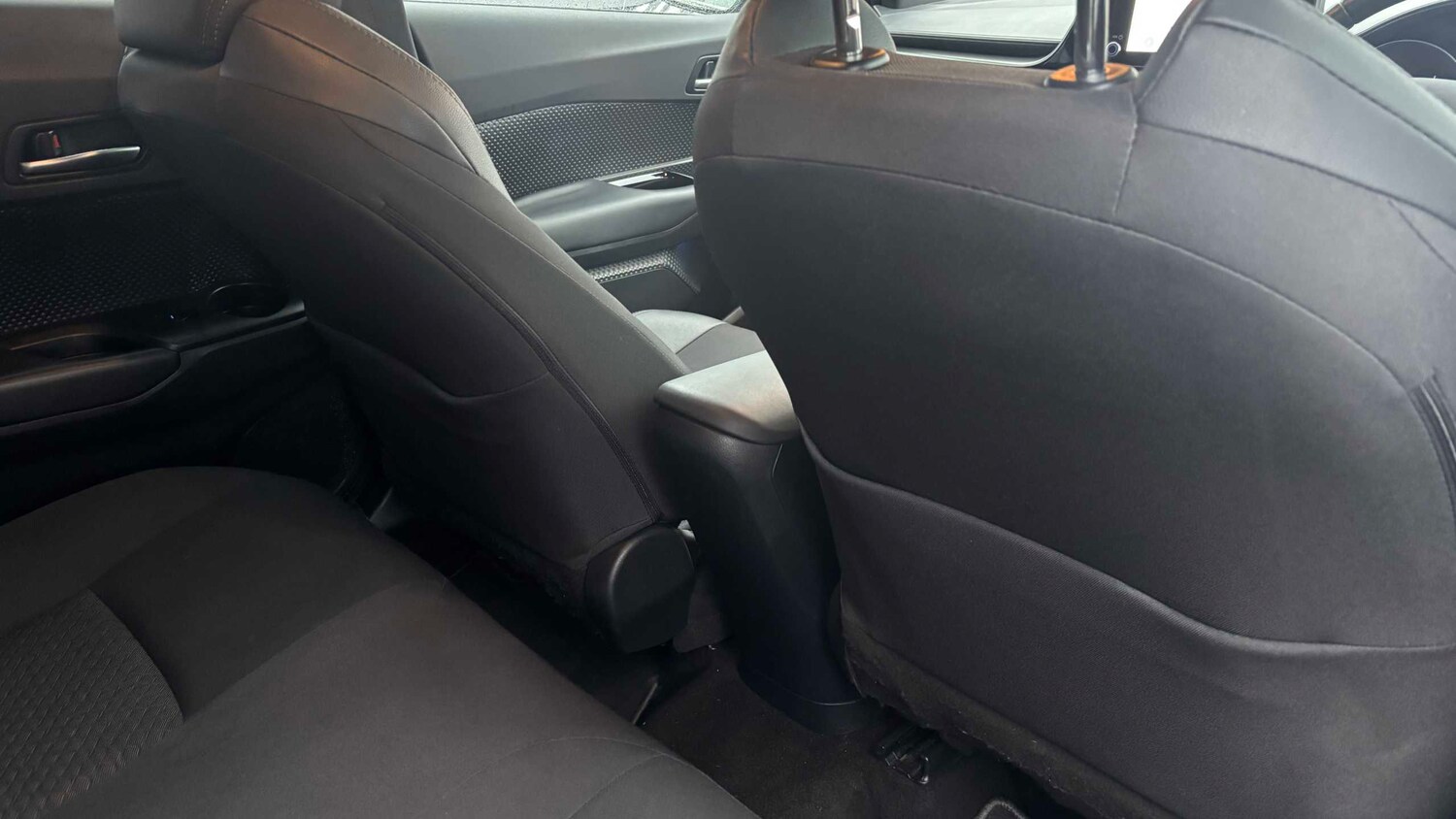 Used Toyota C-HR for sale - 77862496: Photo 16