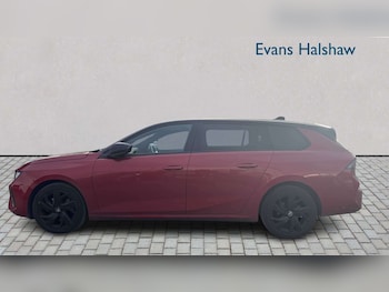 Used Vauxhall Astra 2024 for sale - 77914104: Photo