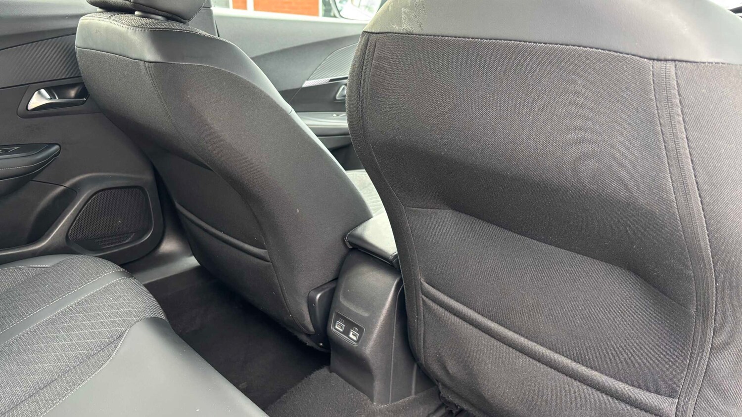 Used Peugeot 2008 for sale - 77862424: Photo 16