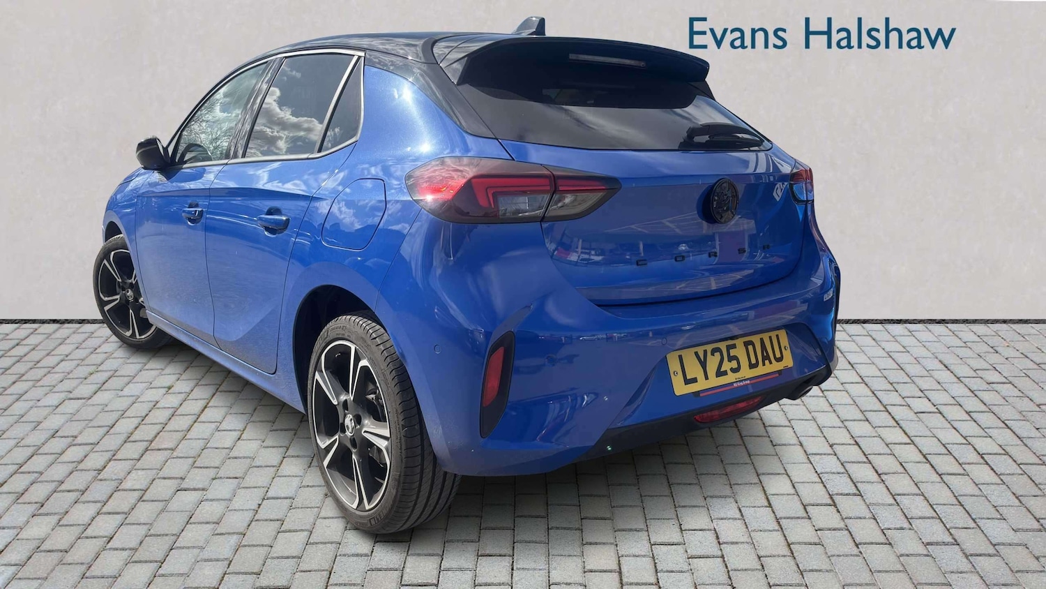 Used Vauxhall Corsa 2025 for sale - 78104280: Photo 2