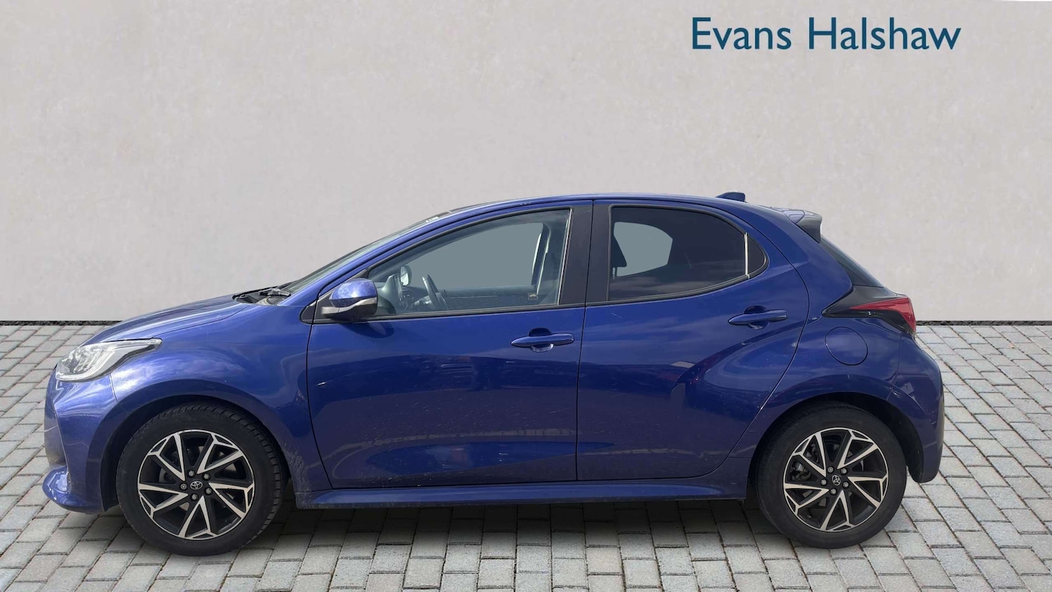 Used Toyota Yaris 2023 for sale - 77961154: Photo 9