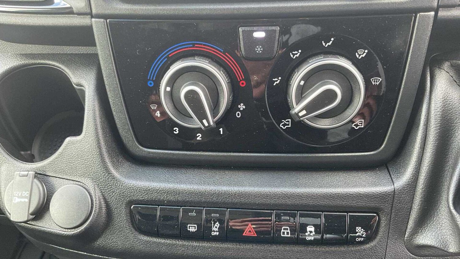 Used Vauxhall Movano 2025 for sale - 77857631: Photo 22