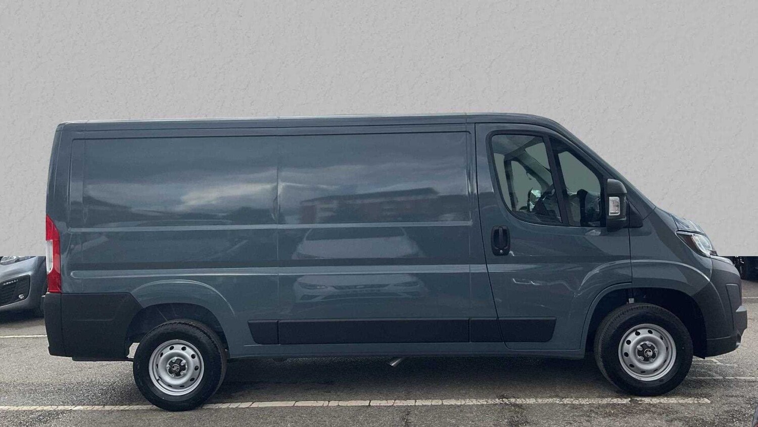 Used Vauxhall Movano 2025 for sale - 77857631: Photo 4