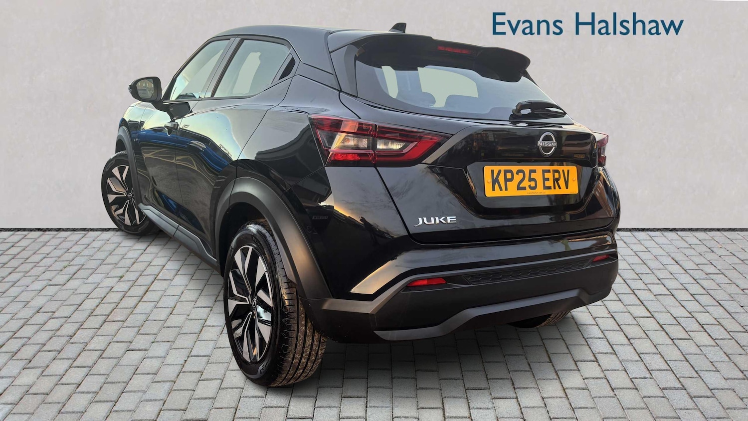 Used Nissan Juke for sale - 77857501: Photo 2