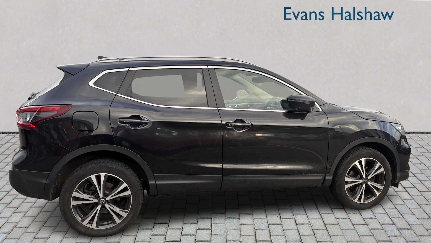 Used Nissan Qashqai 2017 for sale - 77928696: Photo 4