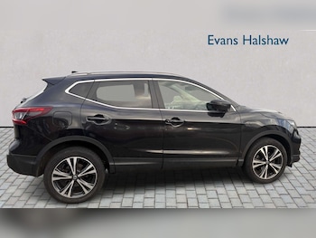 Used Nissan Qashqai 2017 for sale - 77928696: Photo