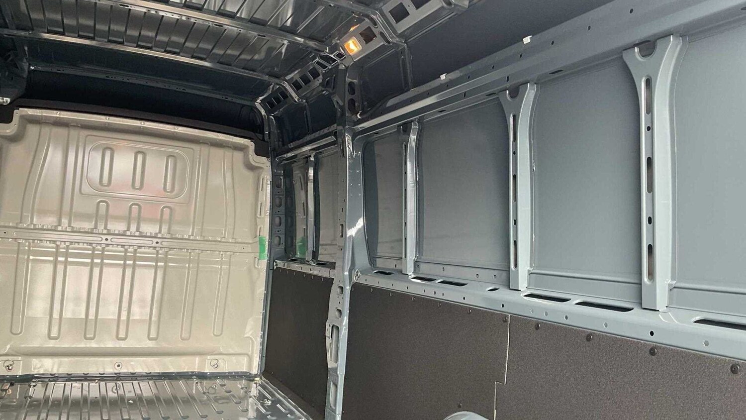 Used Vauxhall Movano 2025 for sale - 77857623: Photo 16