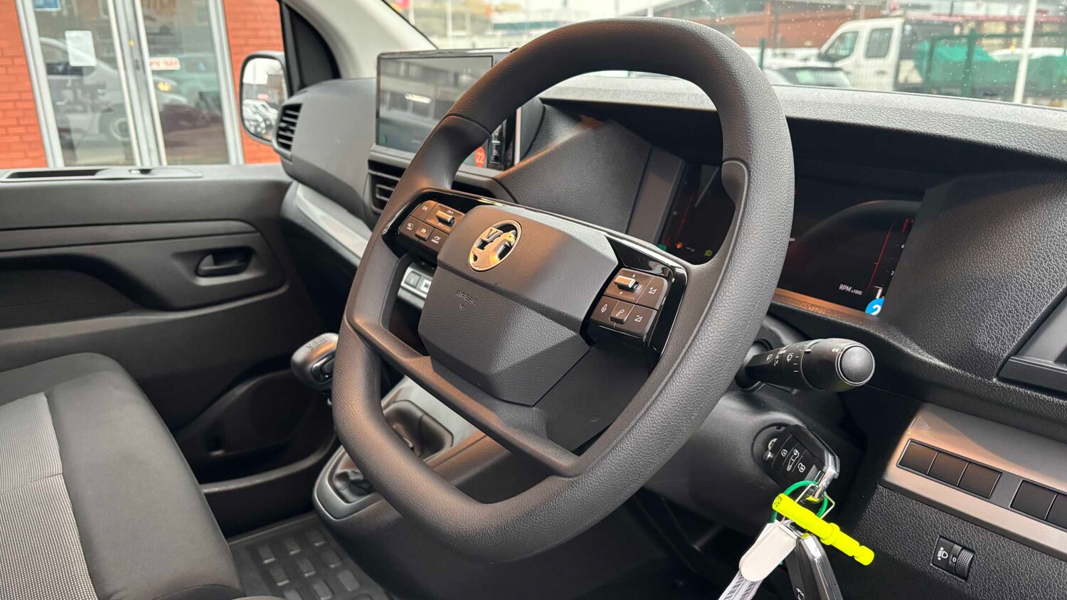 Used Vauxhall Vivaro 2025 for sale - 77858644: Photo 10