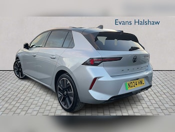 Used Vauxhall Astra 2024 for sale - 77858550: Photo