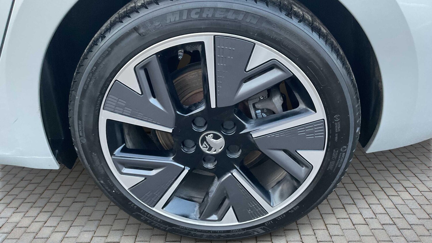 Used Vauxhall Astra for sale - 77858550: Photo 7