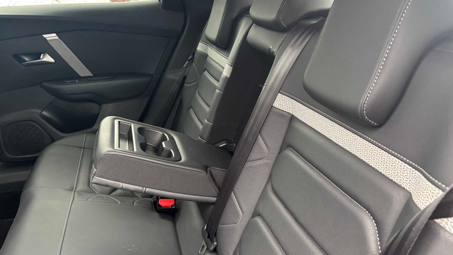 Used Citroen C4 2023 for sale - 77858327: Photo 18