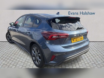 Used Ford Focus 2023 for sale - 78089764: Photo