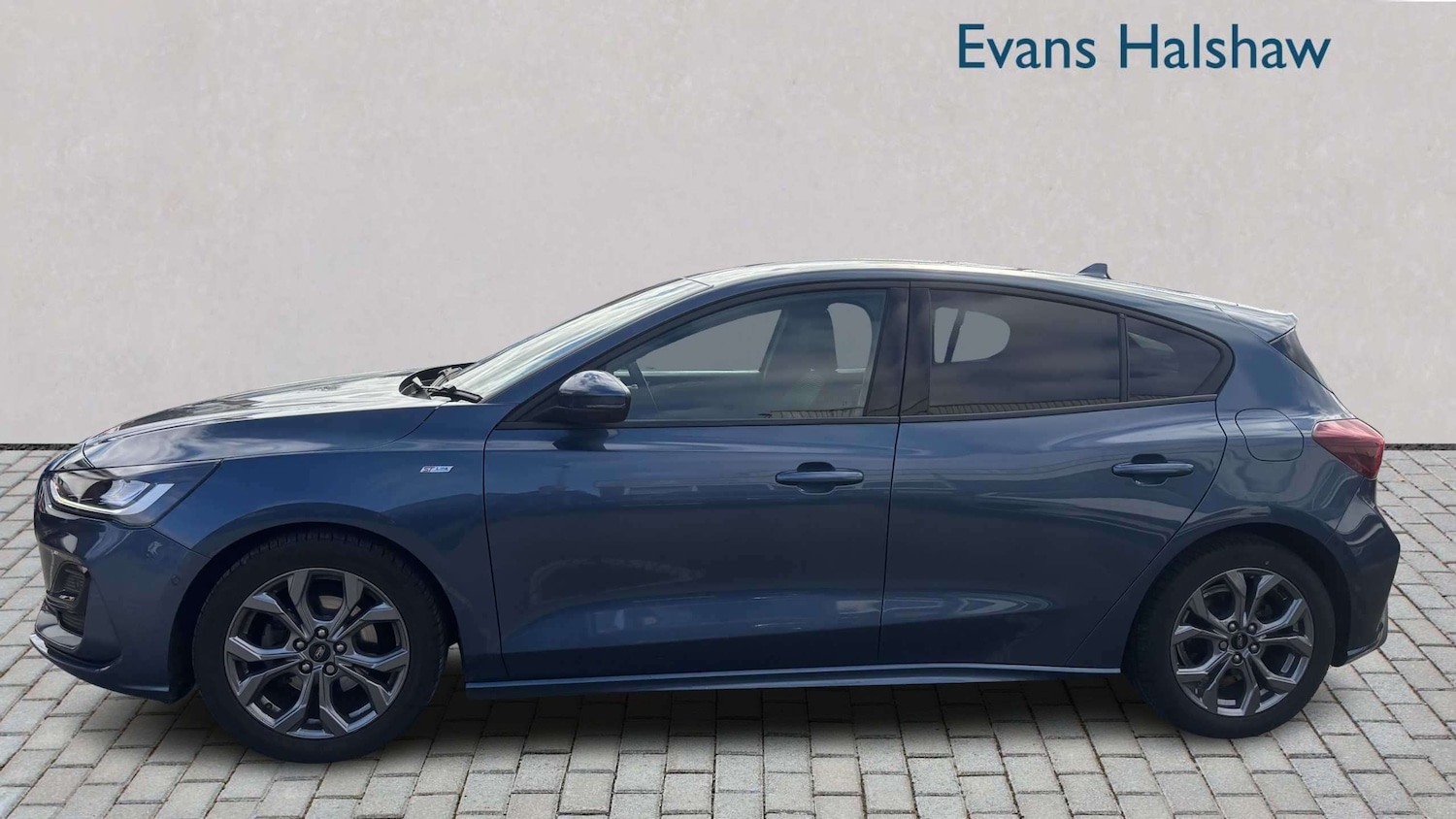 Used Ford Focus 2023 for sale - 78089764: Photo 4