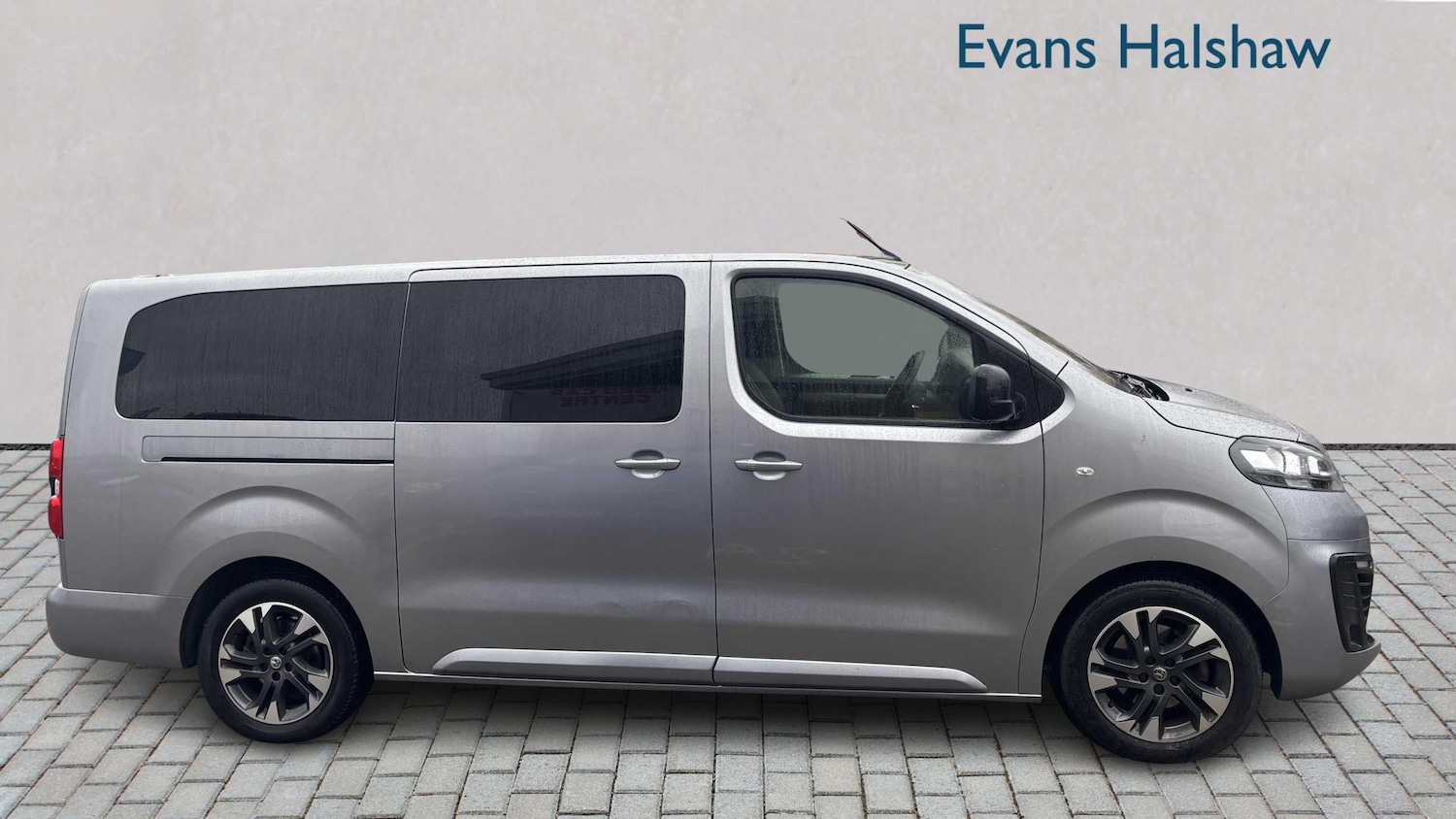 Used Vauxhall Vivaro Life 2023 for sale - 77858565: Photo 4