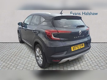 Used Renault Captur 2020 for sale - 79351774: Photo