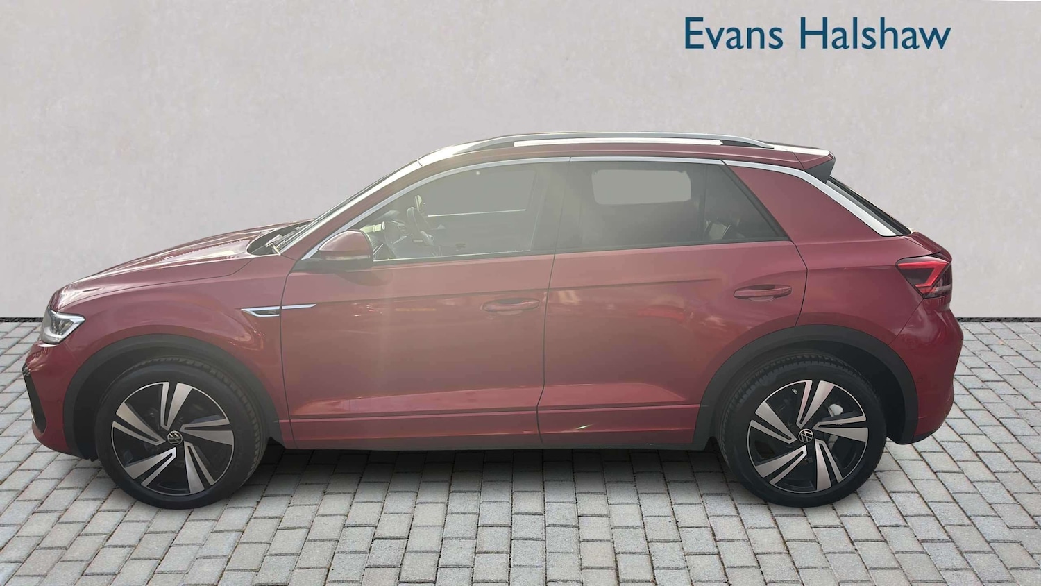 Used Volkswagen T-Roc 2022 for sale - 77859397: Photo 3