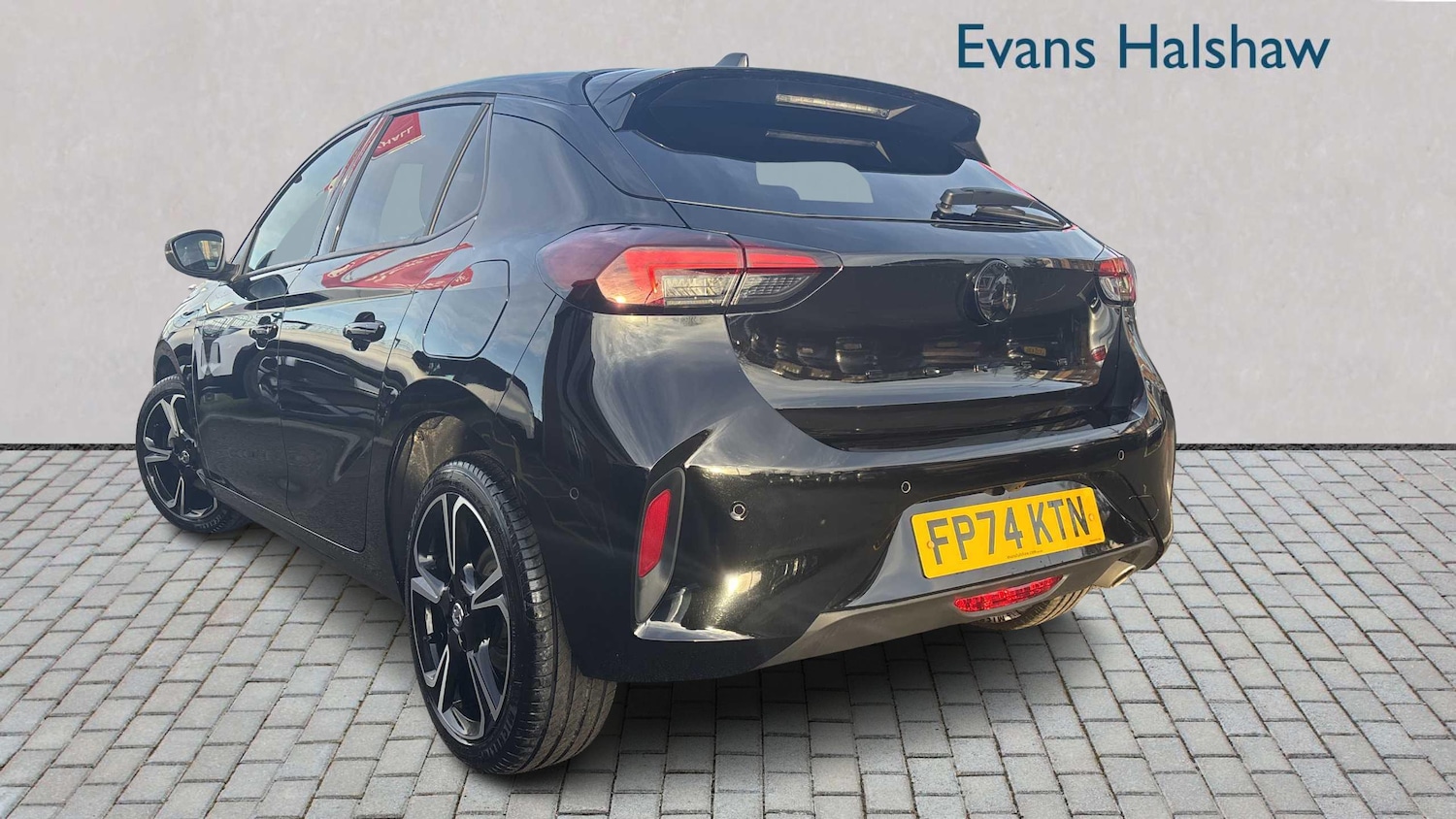 Used Vauxhall Corsa for sale - 77857428: Photo 2