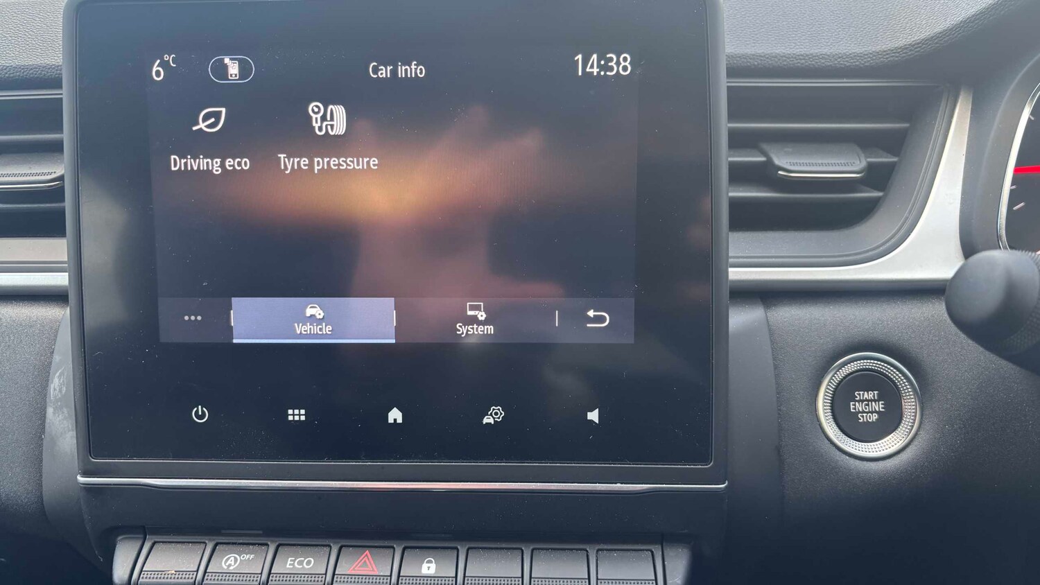 Used Renault Captur for sale - 77859473: Photo 20