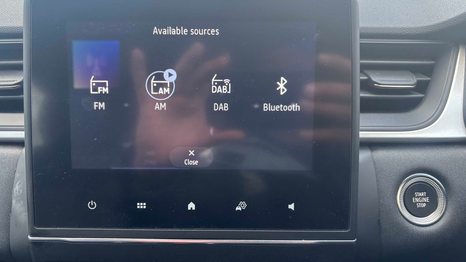 Used Renault Captur for sale - 77859473: Photo 21