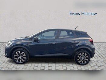 Used Renault Captur 2022 for sale - 77859473: Photo