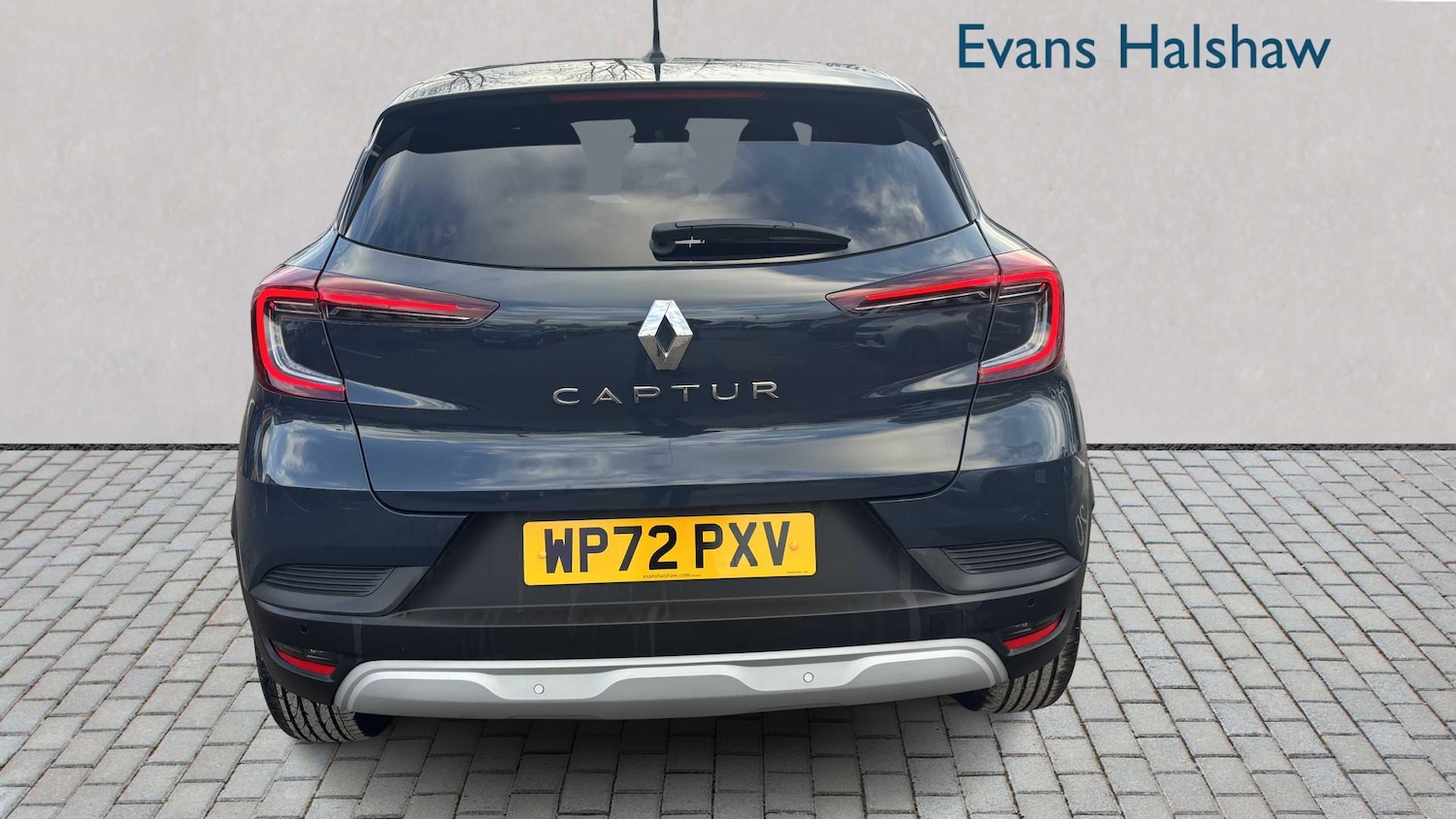 Used Renault Captur for sale - 77859473: Photo 5