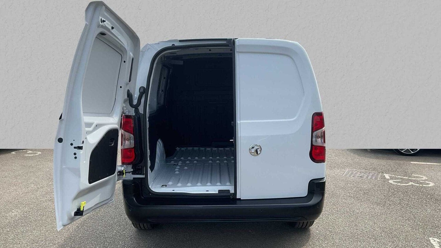 Used Vauxhall Combo 2025 for sale - 77861591: Photo 11