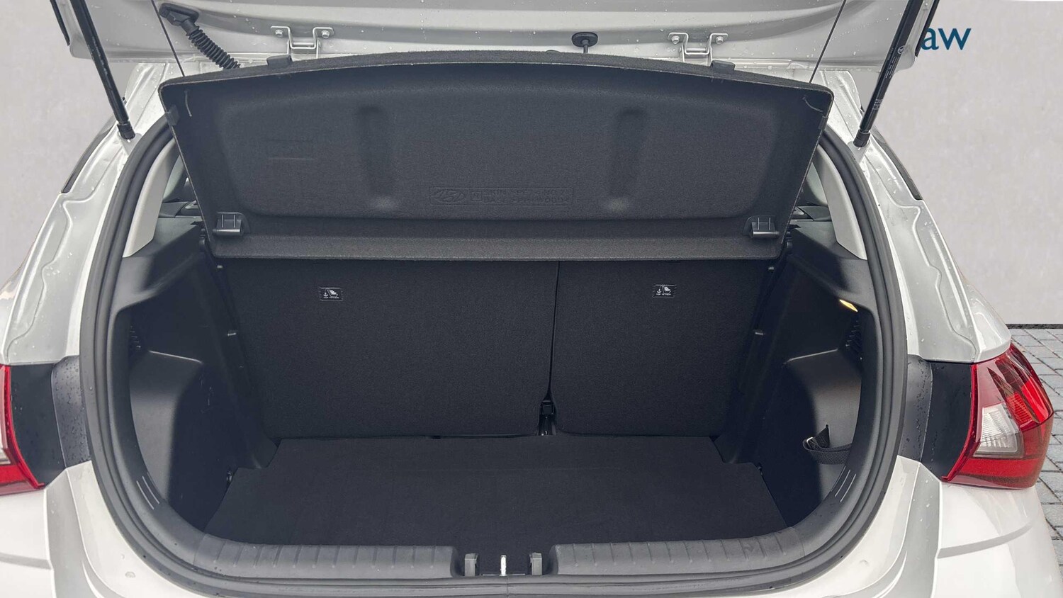 Used Hyundai i20 for sale - 77860764: Photo 8