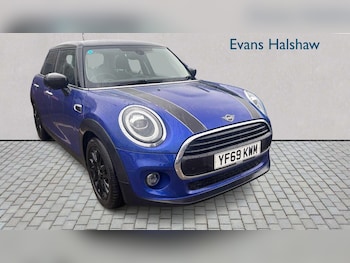 Used MINI Hatch 2019 for sale - 77860699: Photo