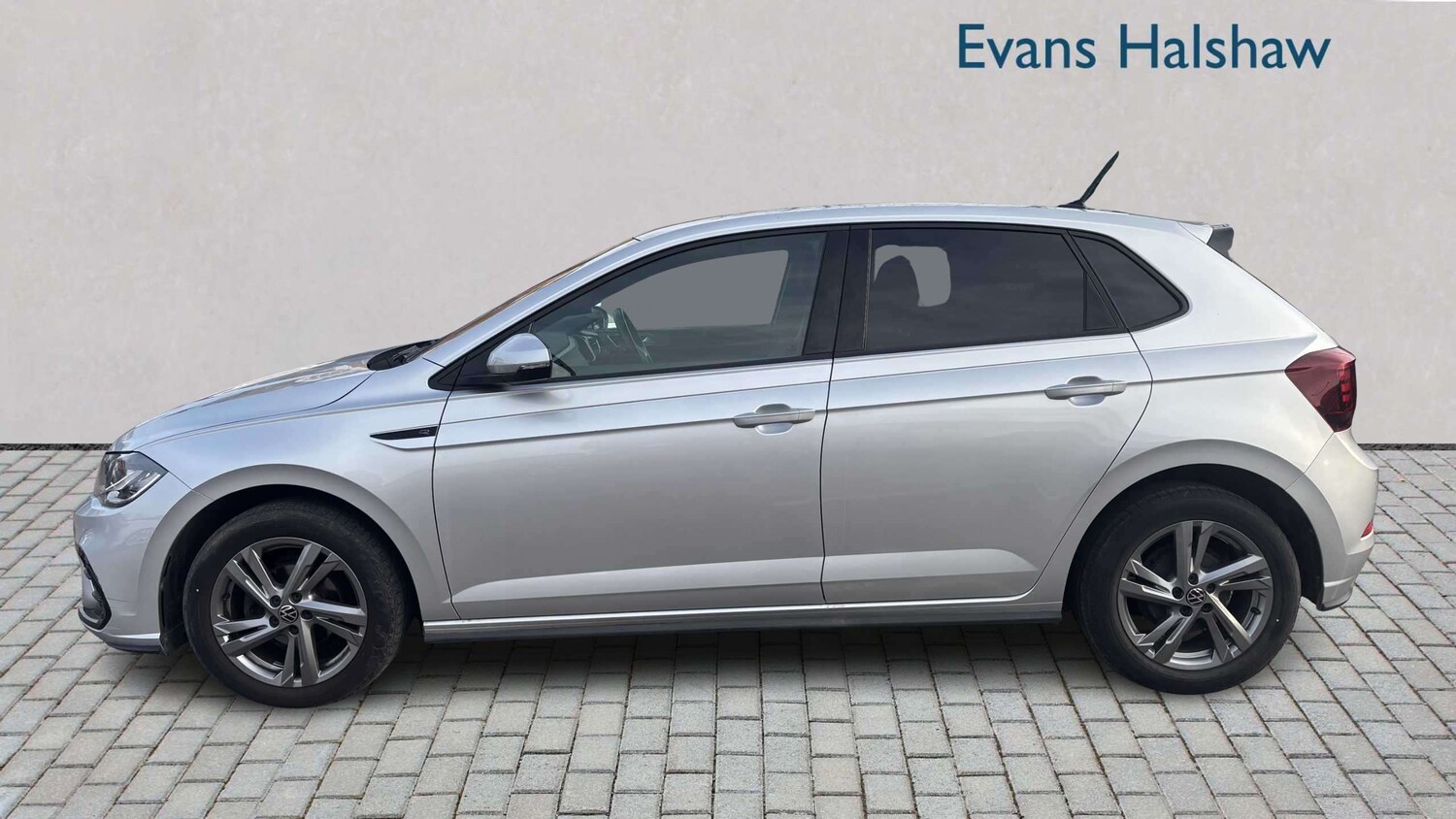 Used Volkswagen Polo 2024 for sale - 77960851: Photo 11