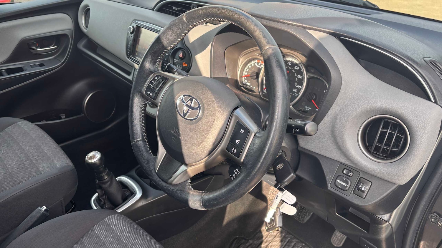 Used Toyota Yaris for sale - 77862564: Photo 10