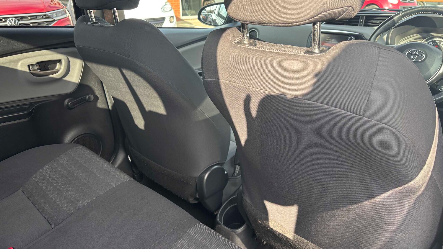 Used Toyota Yaris for sale - 77862564: Photo 16