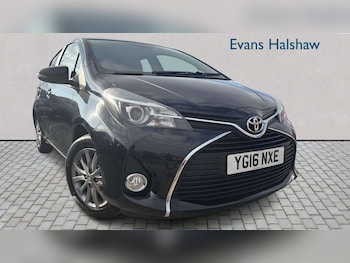 Used Toyota Yaris 2016 for sale - 77862564: Photo