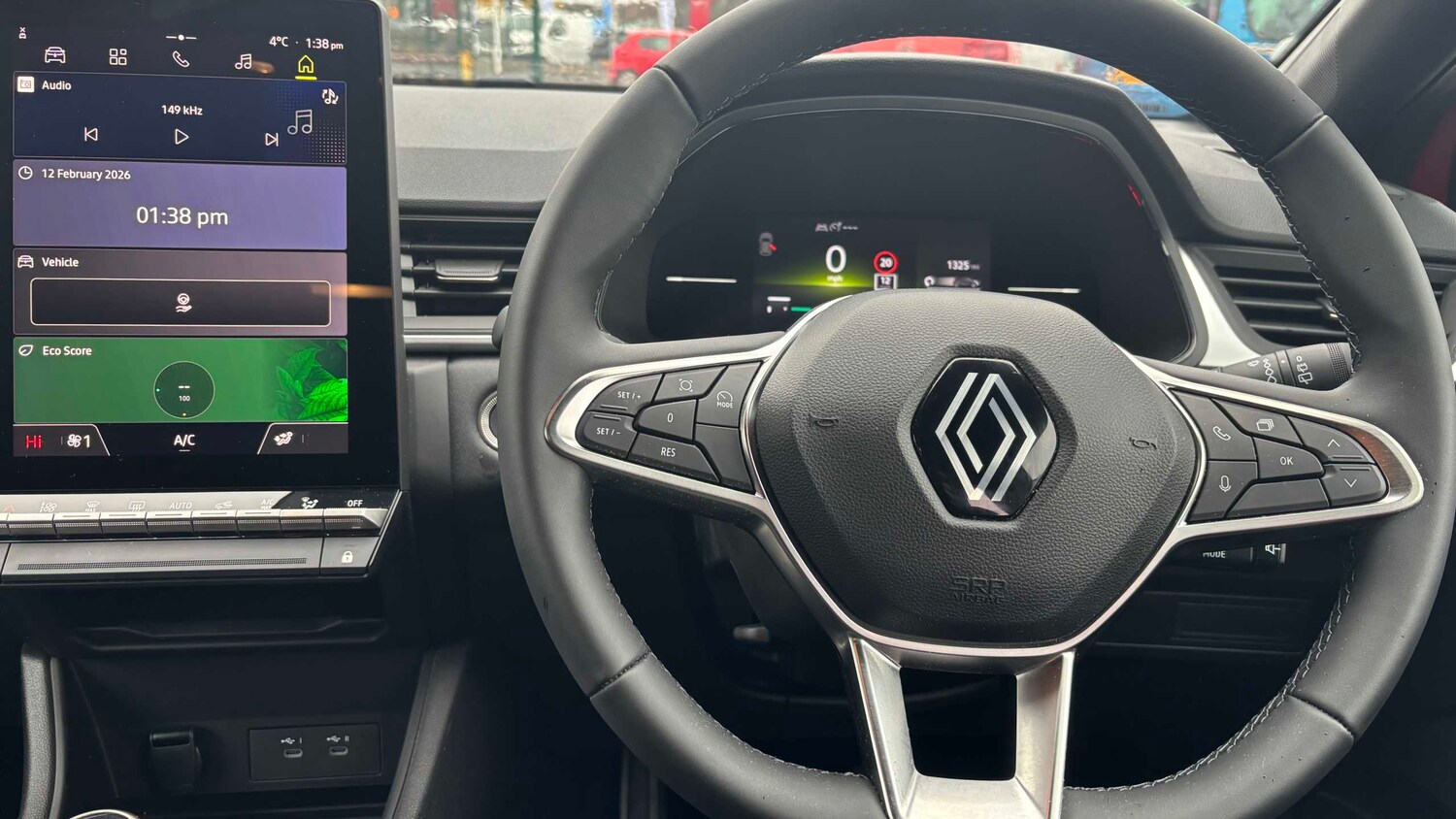 Used Renault Captur for sale - 77862447: Photo 11