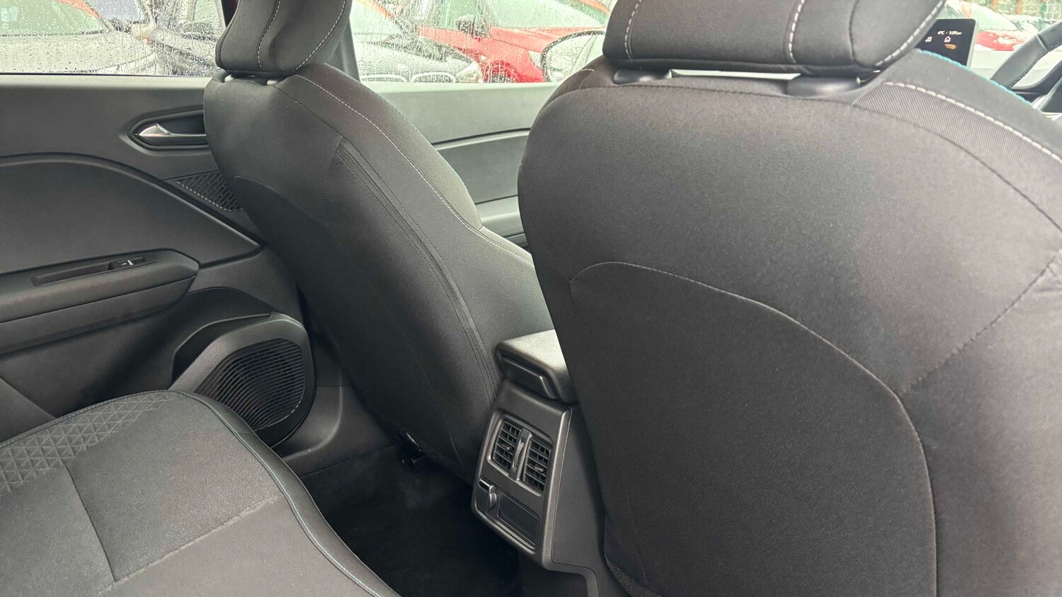 Used Renault Captur for sale - 77862447: Photo 16