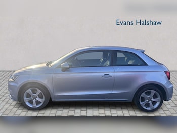Used Audi A1 2015 for sale - 77859127: Photo