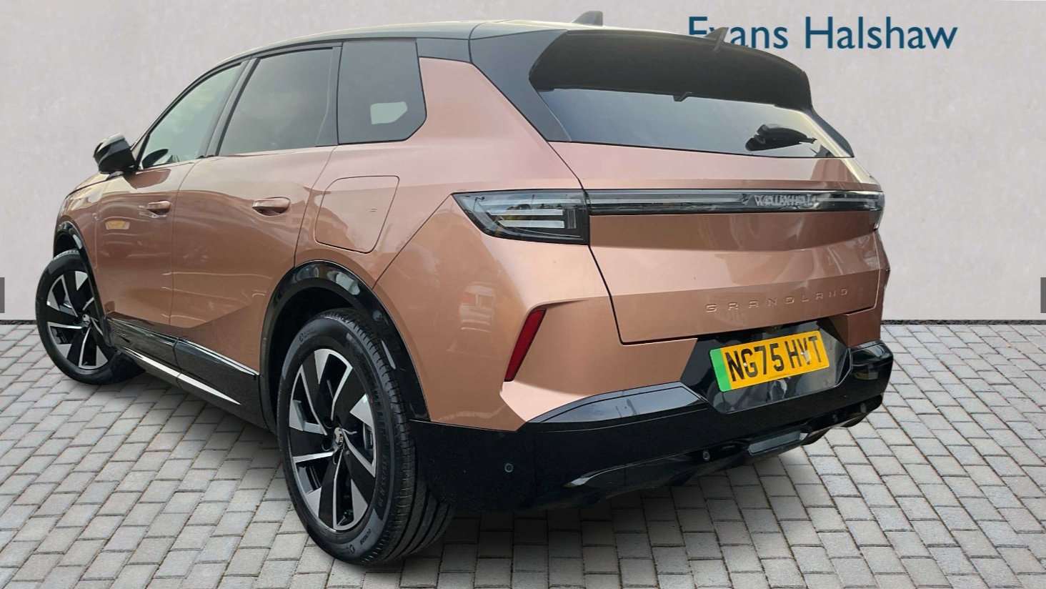 Used Vauxhall Grandland 2025 for sale - 78188031: Photo 2