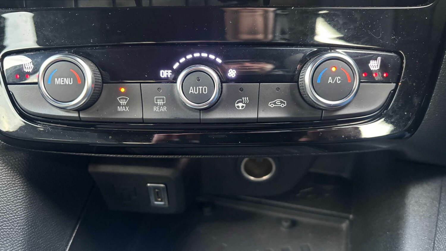 Used Vauxhall Mokka 2025 for sale - 77858947: Photo 21