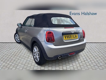 Used MINI Convertible 2018 for sale - 79319703: Photo