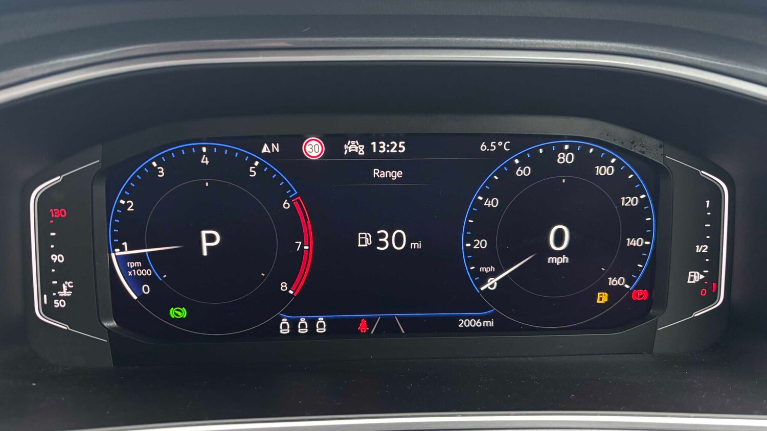 Used Volkswagen T-Roc for sale - 77858396: Photo 13