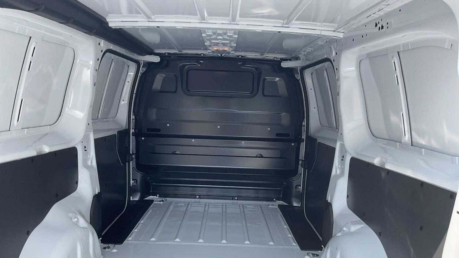 Used Vauxhall Vivaro Electric for sale - 77861467: Photo 16