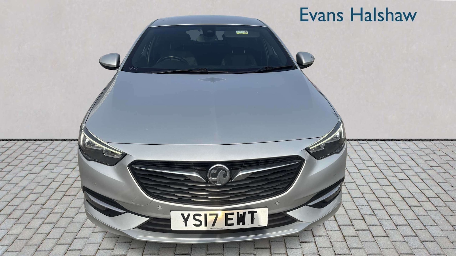 Used Vauxhall Insignia 2017 for sale - 77960781: Photo 5