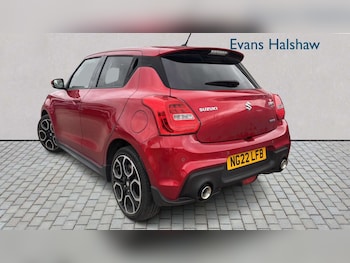 Used Suzuki Swift 2022 for sale - 77913612: Photo