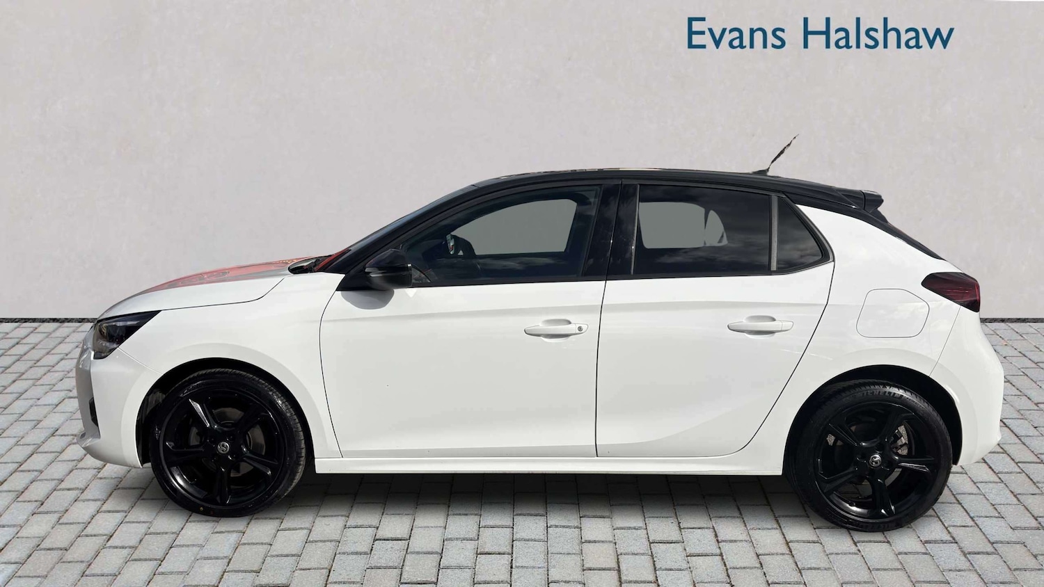 Used Vauxhall Corsa for sale - 77858140: Photo 3