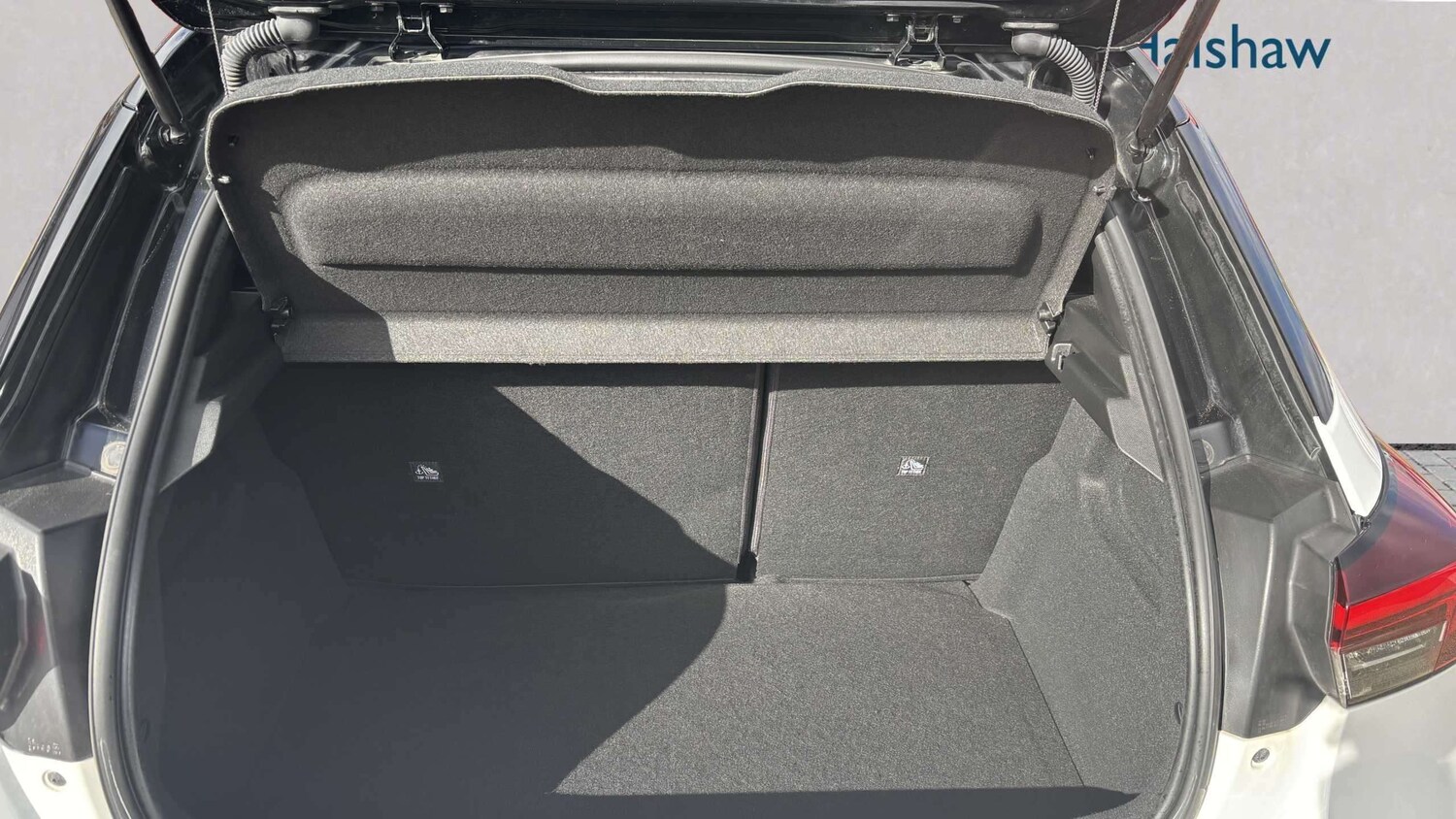 Used Vauxhall Corsa for sale - 77858140: Photo 8