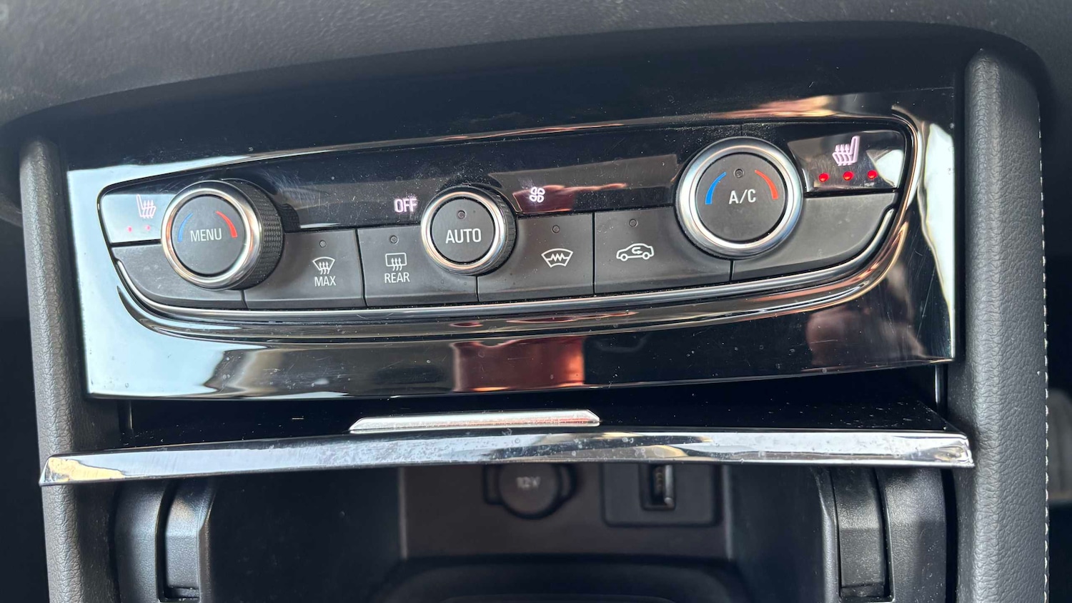 Used Vauxhall Grandland X 2019 for sale - 78076675: Photo 21